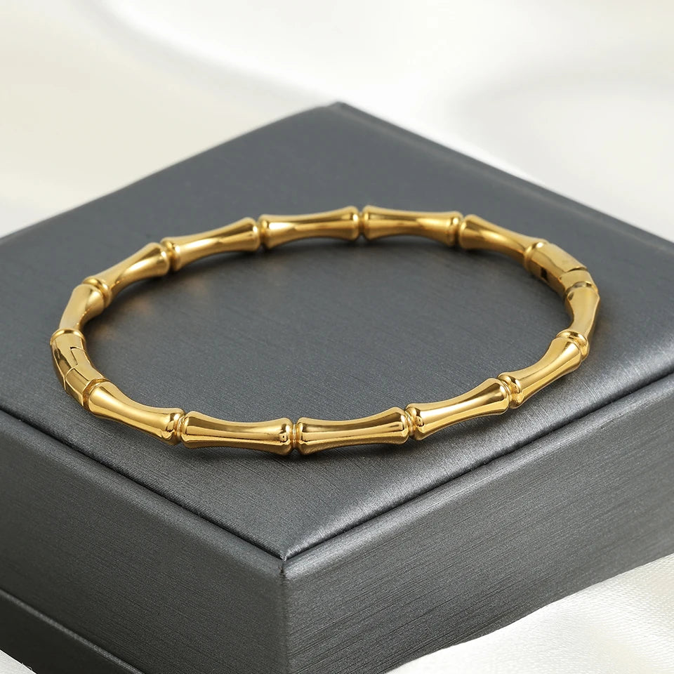 ZAKOL Waterproof Stainless Steel Cuff Bracelet Bangles for Women Smooth Metal Openable Bracelets Jewelry Gift Pi-Mart