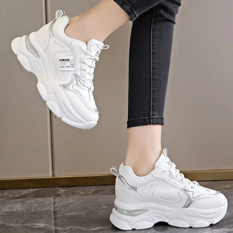 Women's Thick Soled Lightweight Sports Shoes Spring and Autumn New White Casual Women's Thick Soled Height Increasing Shoes Pi-Mart