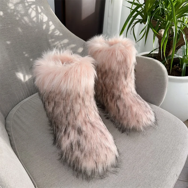 New Winter Fur Onepiece Raccoon Fur Female Snow Boots Fur Shoes Outdoor Mid Leg Boots LadyShow.Store