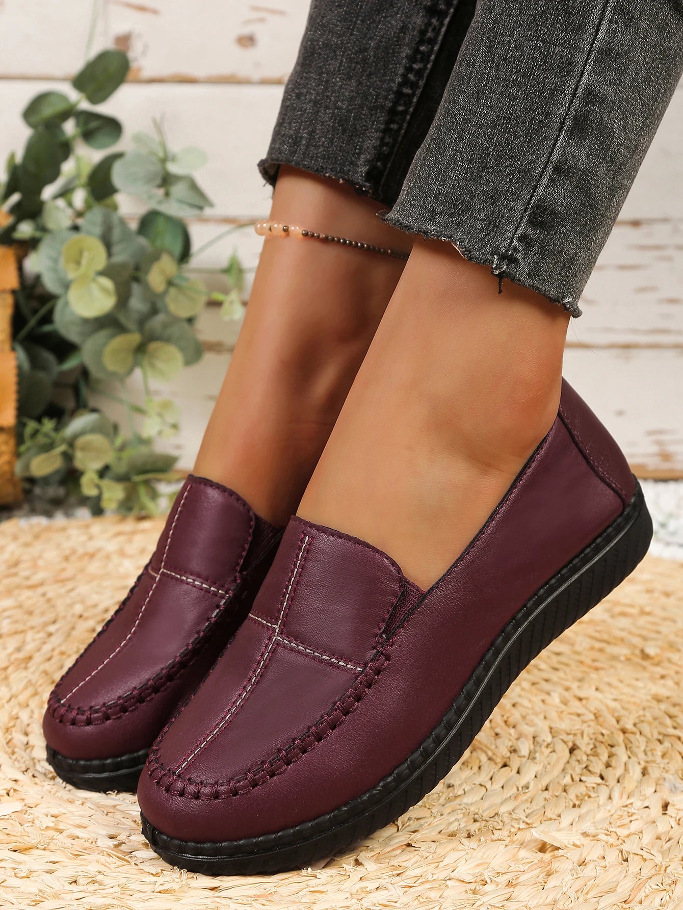 Women's Spring Autumn Leather Loafers Floral Embossed Slip‑On Flats Anti‑Slip Comfort Casual Mom Daily Walking Free Shipping Pi-Mart