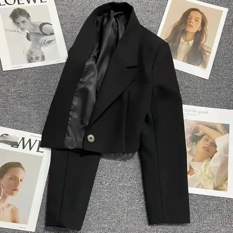 Xpqbb Black Cropped Blazers Woman Trend 2024 New All-match Notched Collar Crop Jacket Women Korean Chic Single Button Suit Coat LadyShow.Store