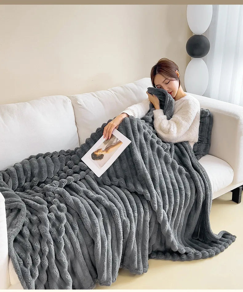 2025 autumn and winter new solid color imitation rabbit fur blanket thickened blanket drawn milk fleece blanket,  no pillowcase Pi-Mart