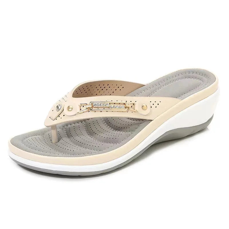 2023 Women's Slippers Summer New Fashion Metal Button Slides Shoes Wedge Beach Sandals Women Outside Platform Leisure Flip Flops Pi-Mart
