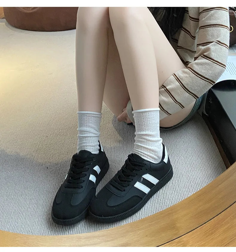 Autumn Women Casual Sports Shoes 2025 Comfortable Non Slip Outdoor Casual Shoes Soft Sole Retro Female Sneakers Zapatos Mujer Pi-Mart