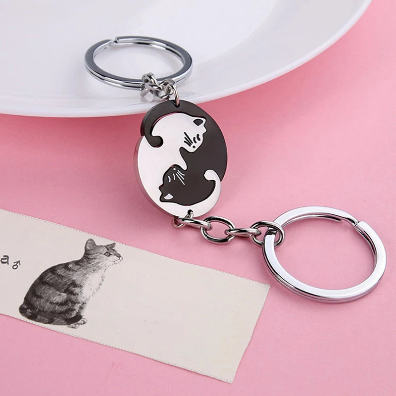 Cute Hug Cat Keychain Creative Patchwork Heart Round Keyring Couple Lovers Key Chains Bag Pendant Car Keyholder Accessories Gift Pi-Mart