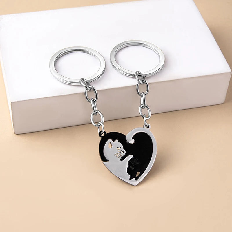 Cute Hug Cat Keychain Creative Patchwork Heart Round Keyring Couple Lovers Key Chains Bag Pendant Car Keyholder Accessories Gift Pi-Mart