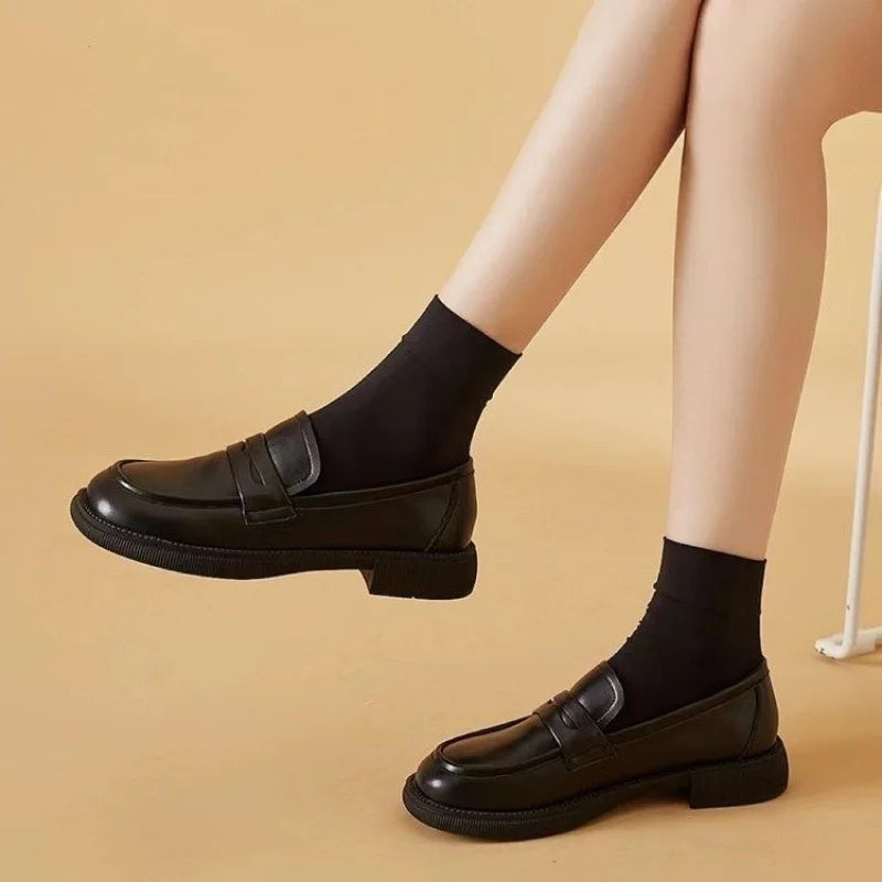 Women's Soft Sole Loafers - Comfortable Slip-On Flats, Suitable for Commuting and Casual Wear, Minimalist Design, Mother's Shoes LadyShow.Store