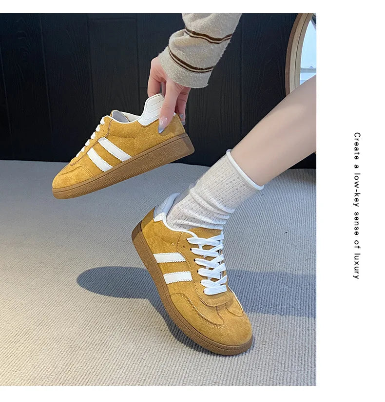 Autumn Women Casual Sports Shoes 2025 Comfortable Non Slip Outdoor Casual Shoes Soft Sole Retro Female Sneakers Zapatos Mujer Pi-Mart