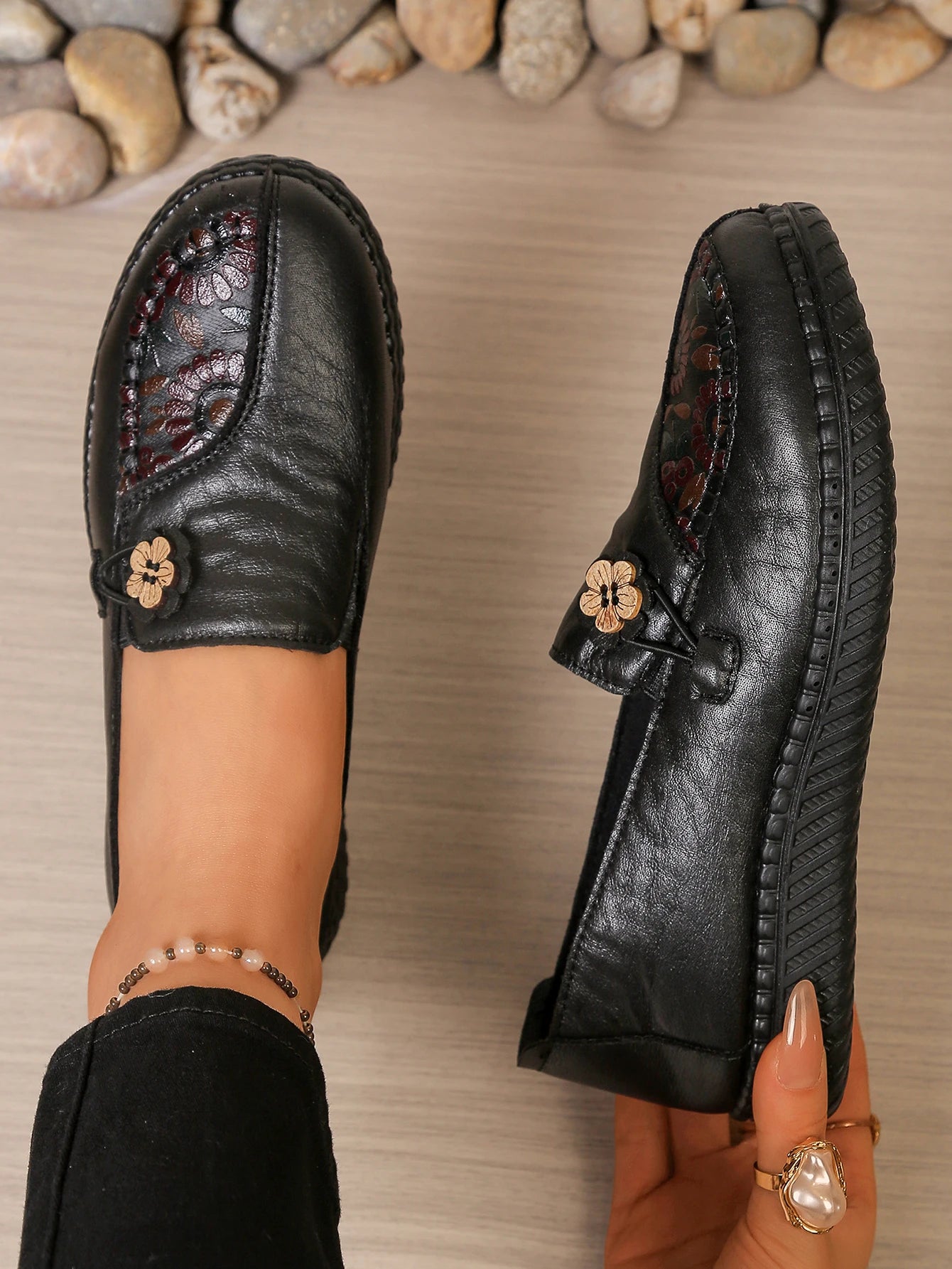 Women's Spring Autumn Leather Loafers Floral Embossed Slip‑On Flats Anti‑Slip Comfort Casual Mom Daily Walking Free Shipping Pi-Mart