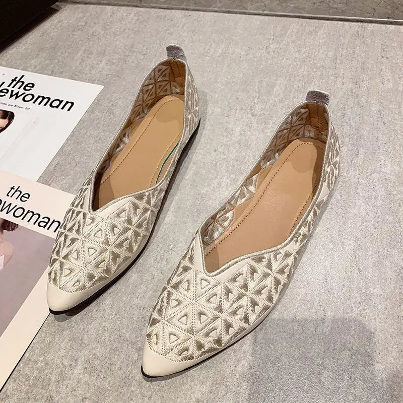 Flat Shoes Women 2026 Summer Pointy Joker Hollow Leisure Commuter Flat Spring Elegant Women's Shoes Breathable Hole Shoes Pi-Mart