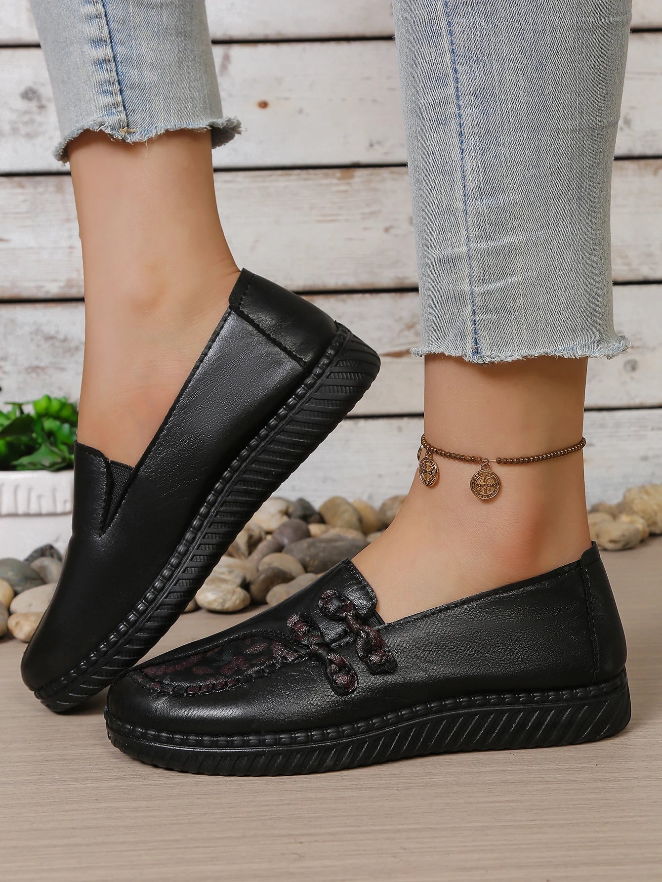 Women's Spring Autumn Leather Loafers Floral Embossed Slip‑On Flats Anti‑Slip Comfort Casual Mom Daily Walking Free Shipping Pi-Mart