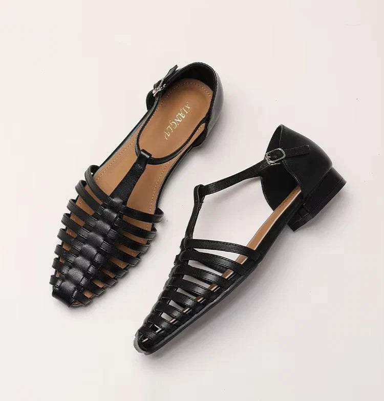 ZAROY Summer Cross Strap Flat Sandals Women Round Toe Ankle Buckle Hollow Casual Roman Sandalia Zapatos De Mujer сандали LadyShow.Store