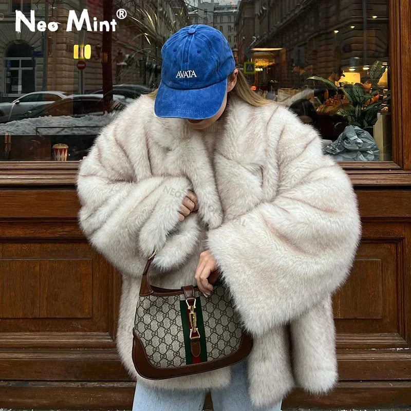 Neo Mint 2024 Winter Ins Hot Fashion Girls Oversized Gradient Fur Coat Women Thick Warm Outerwear Fluffy Faux Fox Fur Jacket LadyShow.Store