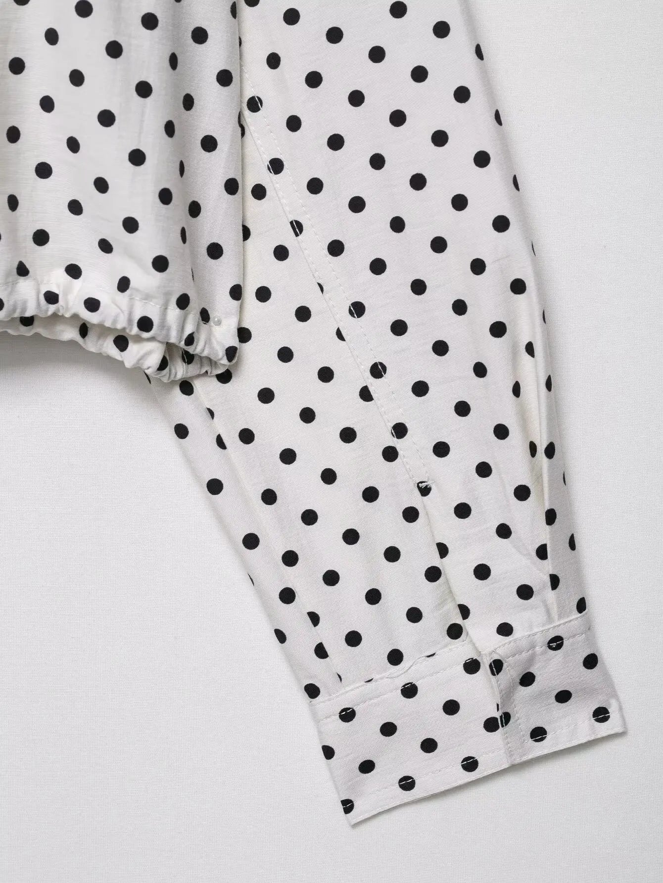 HH Fashion Women's Polka Dot Print Short Coats Autumn Long Sleeves Turtleneck Zipper With Pockets Drawstring Casual Jacket Pi-Mart