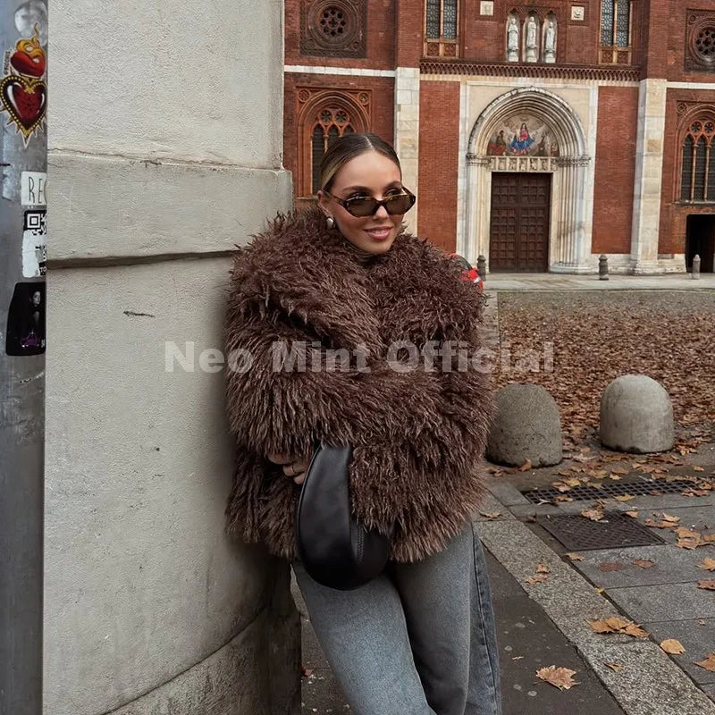 Neo Mint 2025 Winter Lulicore Fashion Brown Faux Fur Coat Women Chic Autumn Warm Fluffy Sheep Fur Jacket Big Fur Collar Overcoat LadyShow.Store