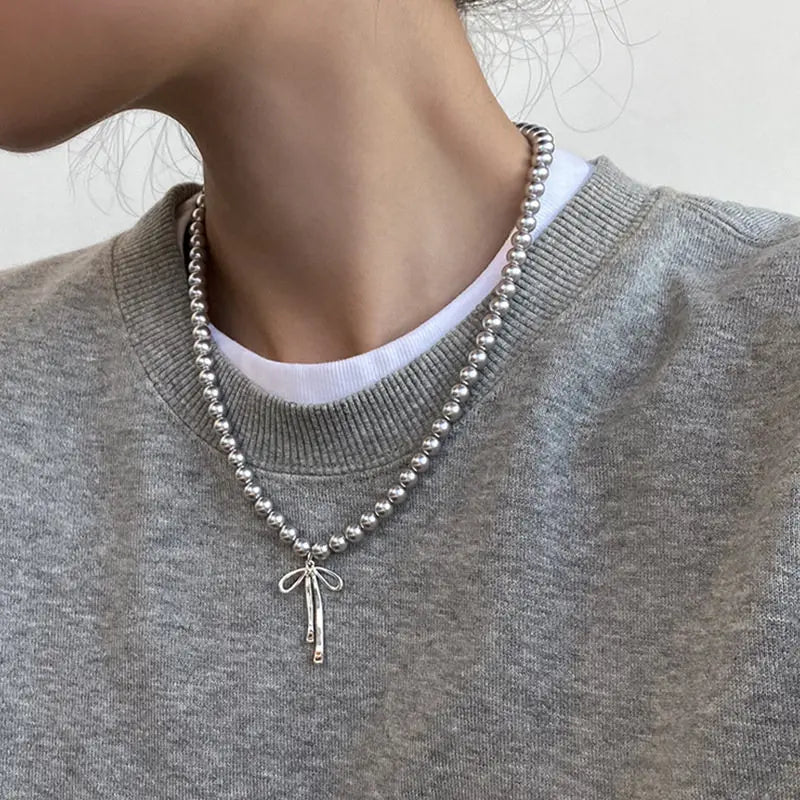 Fashionable Choker with Pendant Graceful Bowknot Pendant Choker Necklace with Gray Pearls Neck Jewelry Accessories Pi-Mart