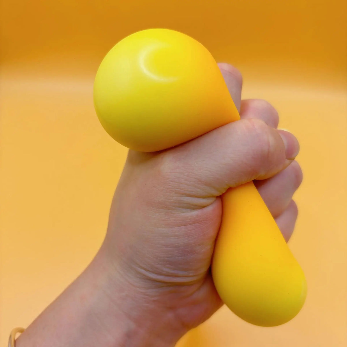 Stress Relief Squishy Mango Squeeze Toys Slowing Rising Sticky Mango Sensory Fidget Toys for Adults Squishy Sensory Toys Pi-Mart