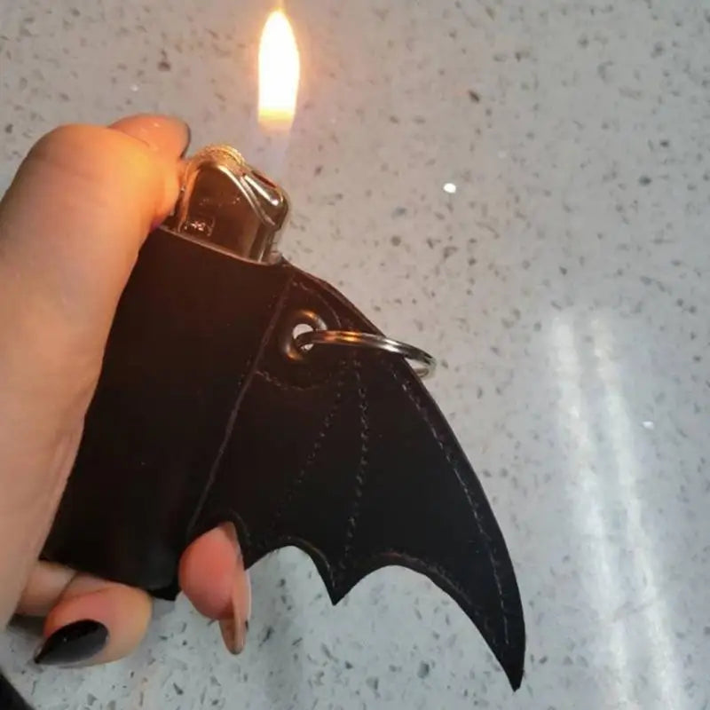 R2LE Gothic Bat Design Keychain Attachment Smooth Surfaces Protective Sleeve Keyring For Everyday Use Pi-Mart