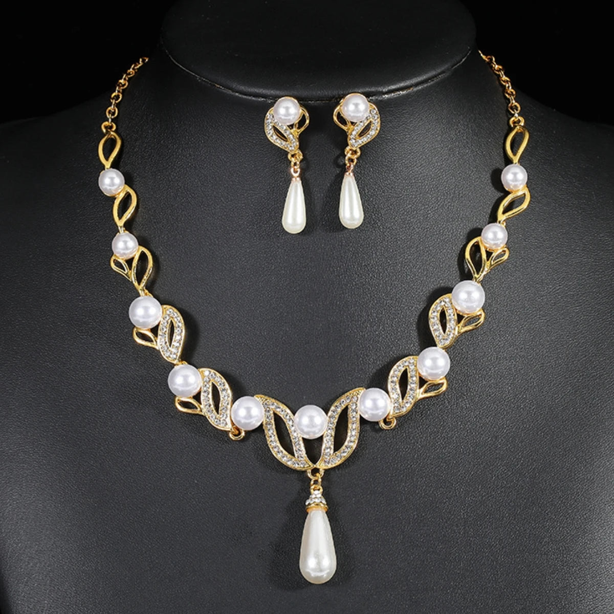 Ladies' Fashionable Design, Imitation Pearl Necklace, Earrings, Jewelry Set Suitable for Weddings, Gatherings, Holidays, Gifts Pi-Mart
