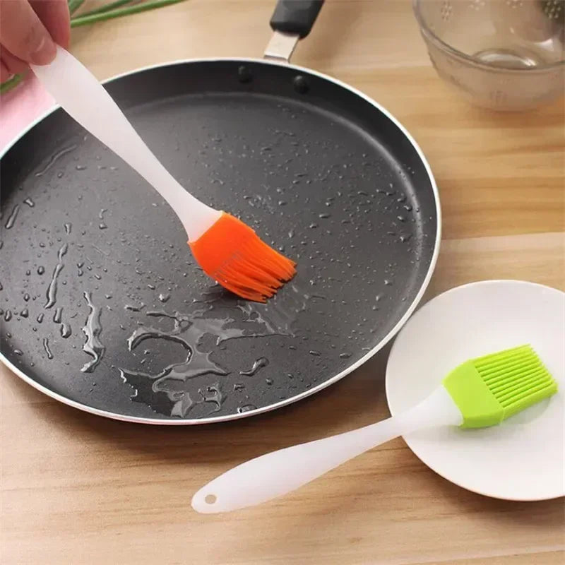 Flour Pastry Brush Can Be Disassembled Silicone Cake Brush Baking Utensil Kitchen Silicone Barbecue Oil Brush Pi-Mart