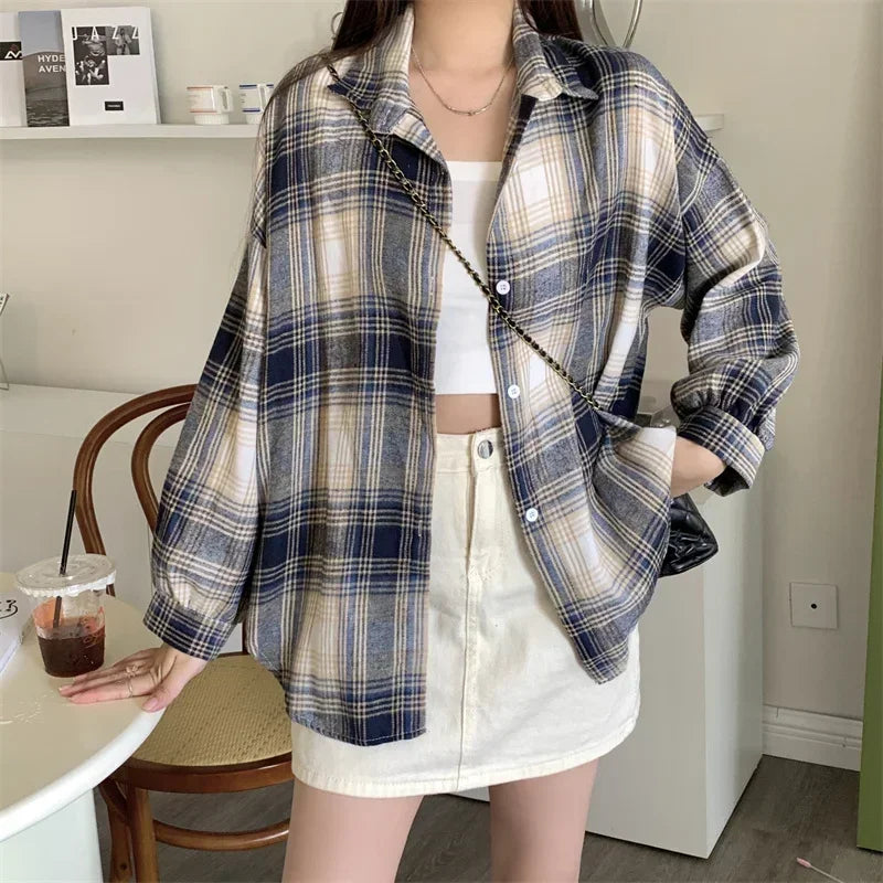 Black Flannel Shirt for Women Long Sleeve Collared Button-Up Tartan Plaid Shirt Jacket  Teen-girl Casual Everyday Outfit LadyShow.Store