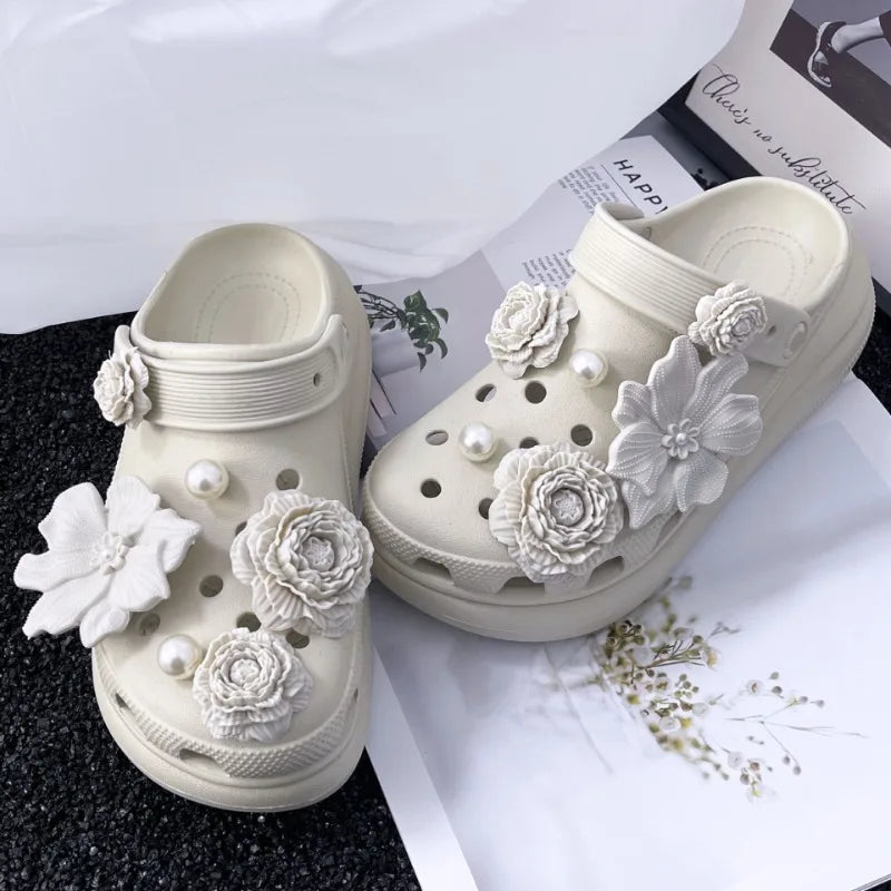2025 Fashion Shoe Charms Set Accessories Hole Shoe Buckle DIY New Style Bouquet Bone White 3D Flower Shoes Decorations Pi-Mart