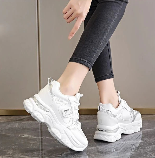 Women's Thick Soled Lightweight Sports Shoes Spring and Autumn New White Casual Women's Thick Soled Height Increasing Shoes Pi-Mart