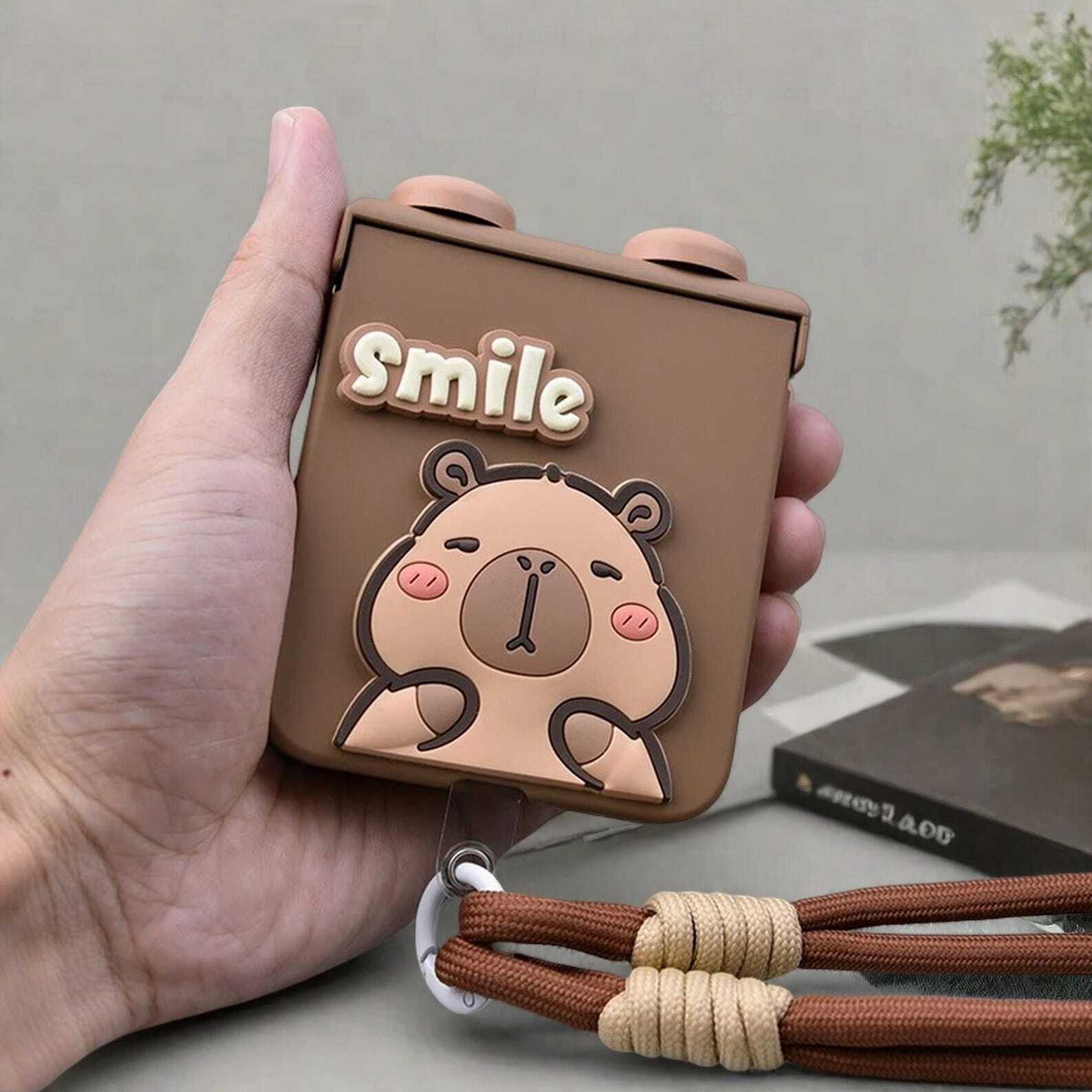 Cute Chain Bracelet Case for Z Flip 3 4 5 6, Razr 40 50 Ultra, Xiaomi Mix Flip - Hinge Cover with Fun & Stylish Protection LuxuryLifeWay Online Store