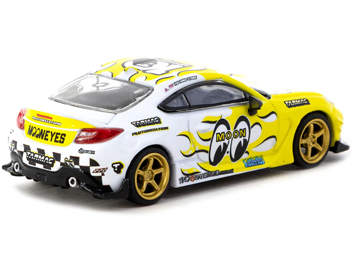 Toyota GR86 RHD (Right Hand Drive) "MoonEyes" White with Yellow Flames and Graphics "Global64" Series 1/64 Diecast Model by Tarmac Works LuxuryLifeWay Online Store