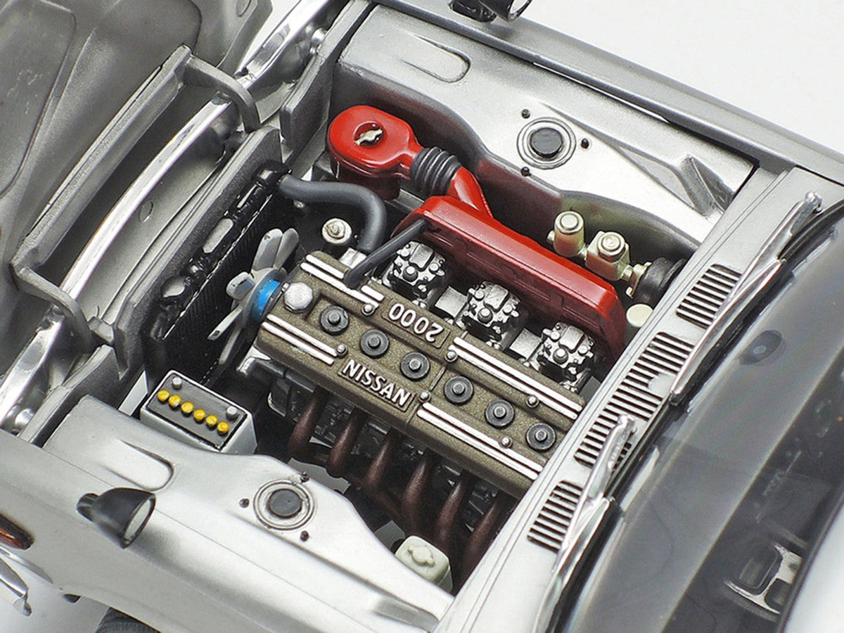Model Kit Nissan Skyline 2000 GT-R 1/24 Scale Model by Tamiya LuxuryLifeWay Online Store
