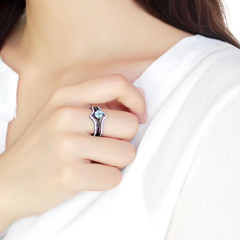 TK3562 - IP Black(Ion Plating) Stainless Steel Ring with AAA Grade CZ  in Sea Blue LuxuryLifeWay Online Store