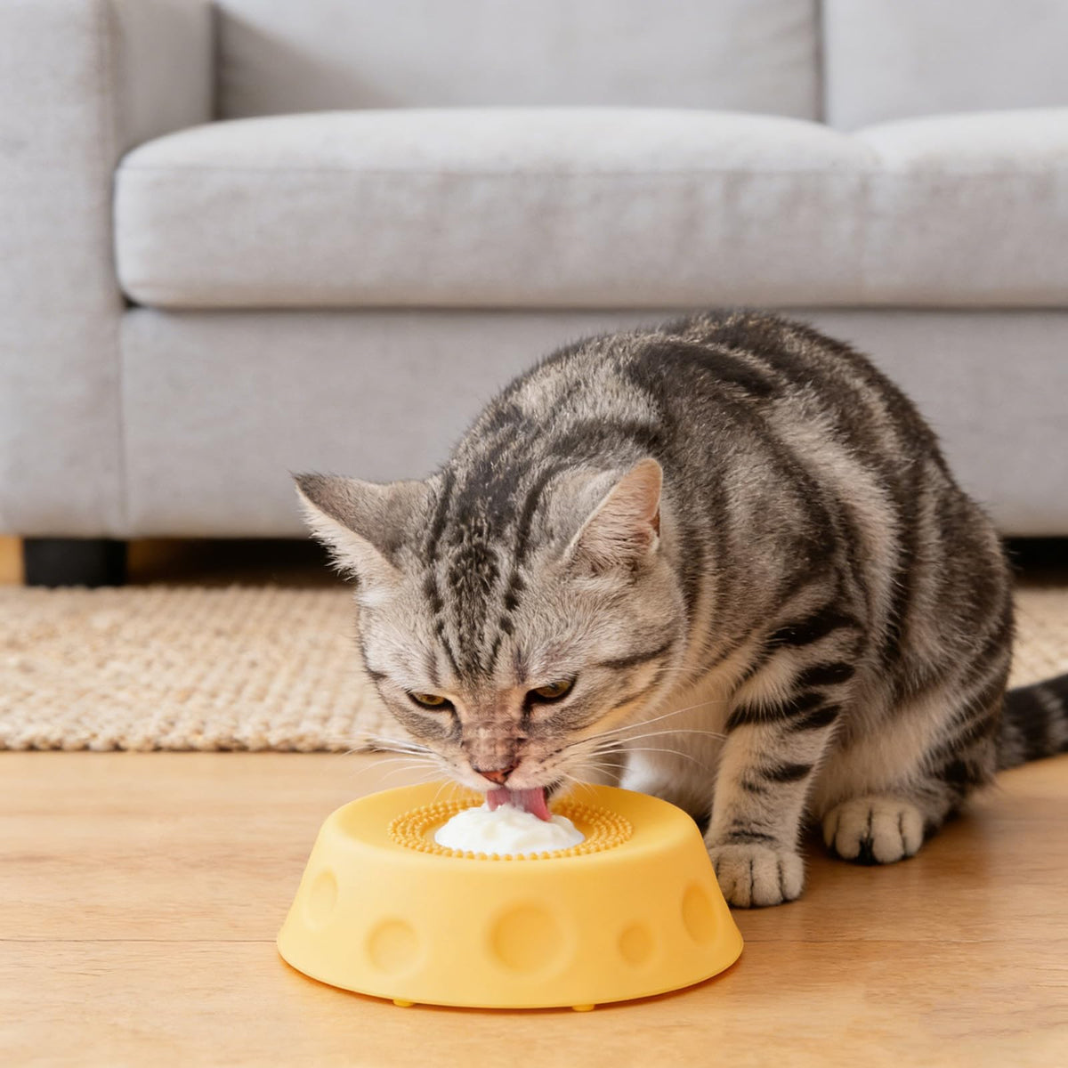 Dog Lick Bowl With Ball,Lick Ball Bowl For Dogs,Dog Licking Bowl With Rolling Ball,Slow Feeder Ball Bowl To Slow Pet Eating,Rolling Ball Dog Bowl Give Pet More Time To Enjoy Eating Pets Fashion