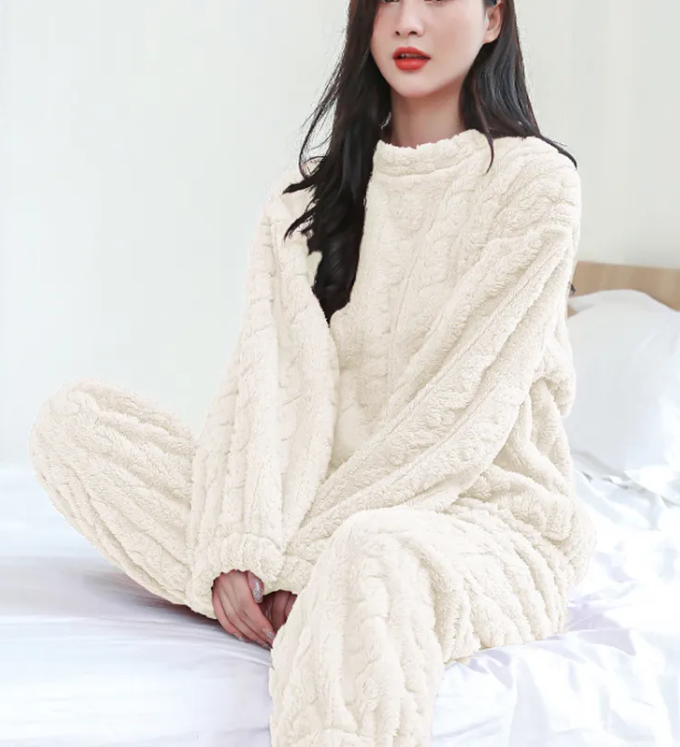 Winter Coral Velvet Pajama Set – Warm Pullover & Pants Pi-Mart