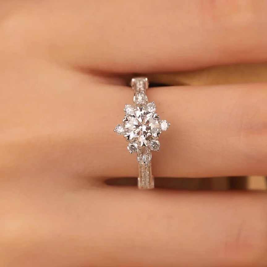 S925 Sterling Silver Moissanite Ring LadyShow.Store