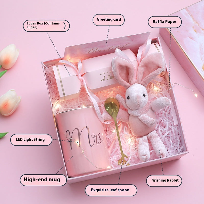 Gift Box For Mother's Day Wedding Favors LadyShow.Store