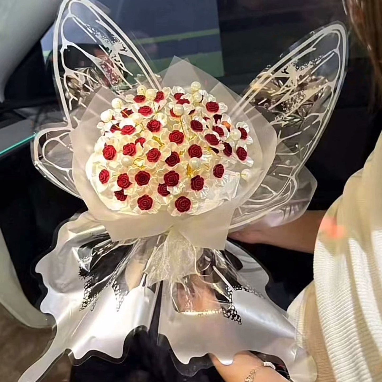 Dreamy Butterfly Rose Hand Bouquetperfect Rose Arrangement For Valentines Day Ideal As A Gift For Your Girlfriend Or Bestie LuxuryLifeWay Online Store