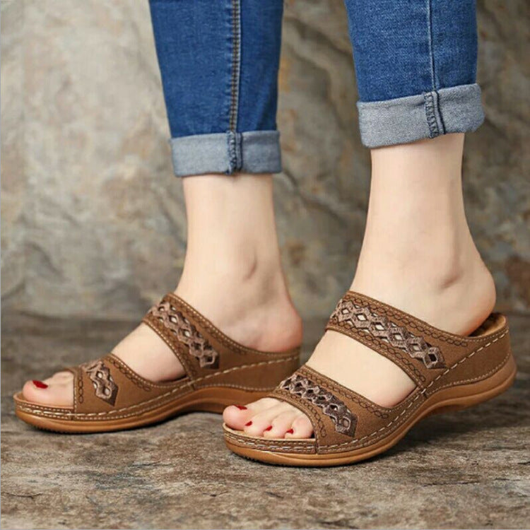 Thick Sole Retro Sewing Ethnic Style Casual Women's Slippers LadyShow.Store