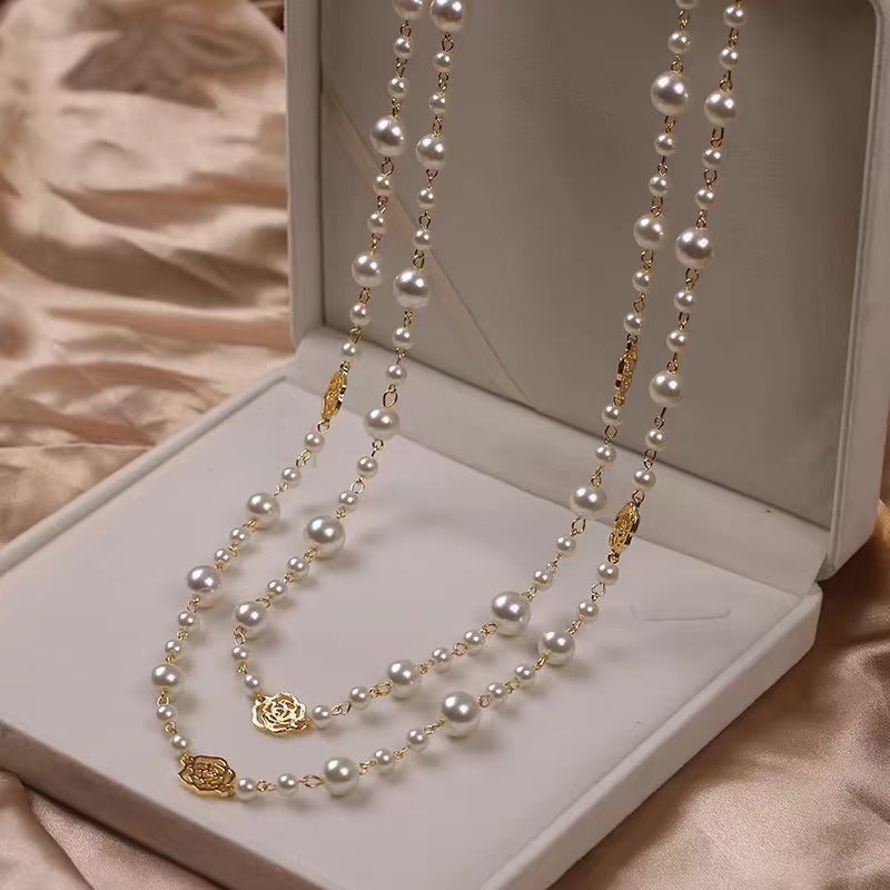 Retro Multi-layer Pearls Necklace Fashion Long Sweater Chain Versatile Accessories For Women