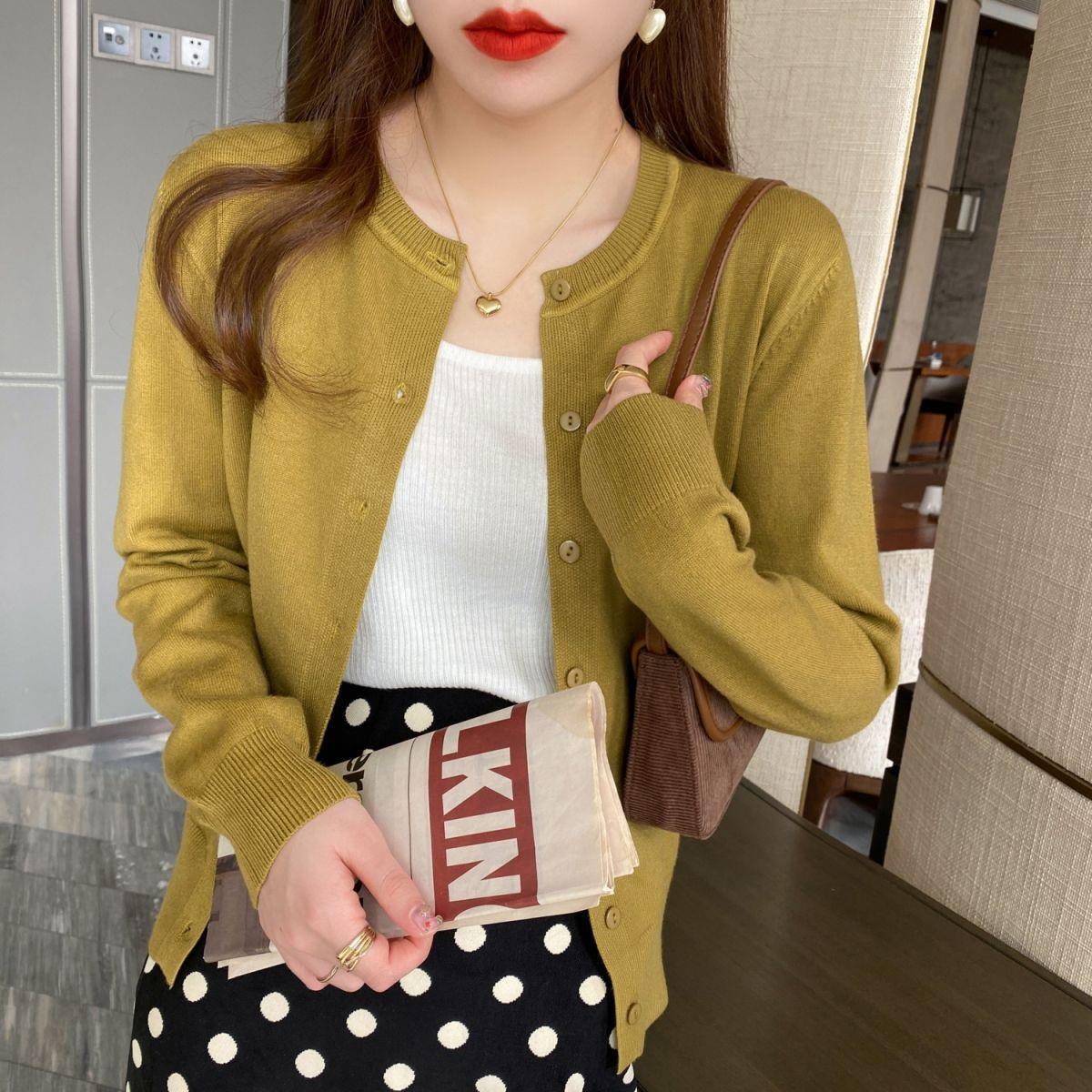 Women's Slimming Round-Neck Long-Sleeve Knitted Cardigan LadyShow.Store