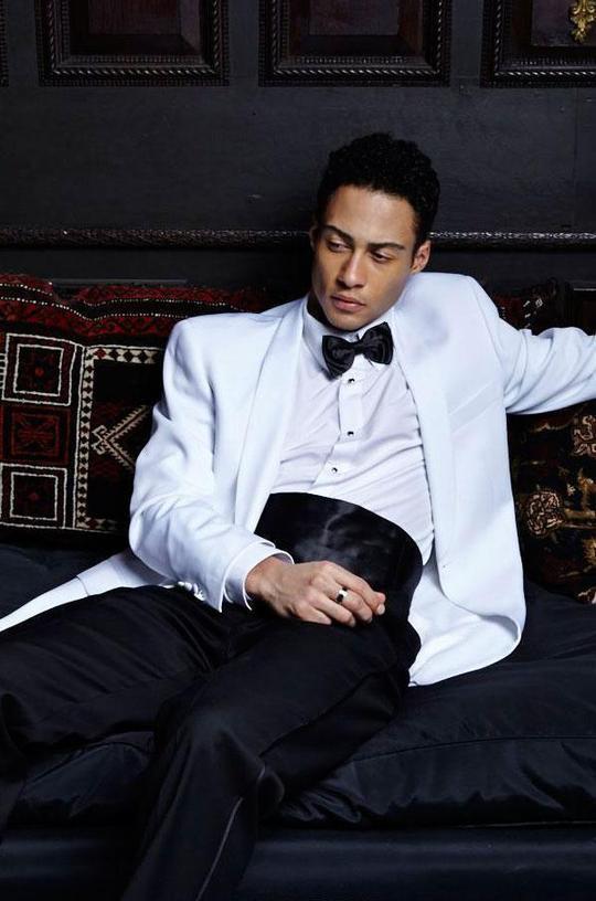 "Brentwood" White Dinner Jacket LuxuryLifeWay Online Store