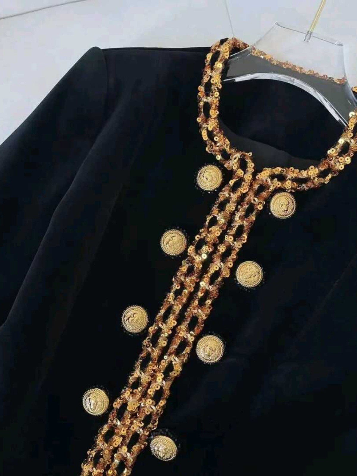 French Retro Heavy Embroidery Sequins Gold Buckle Black Coat Best YouTube Store