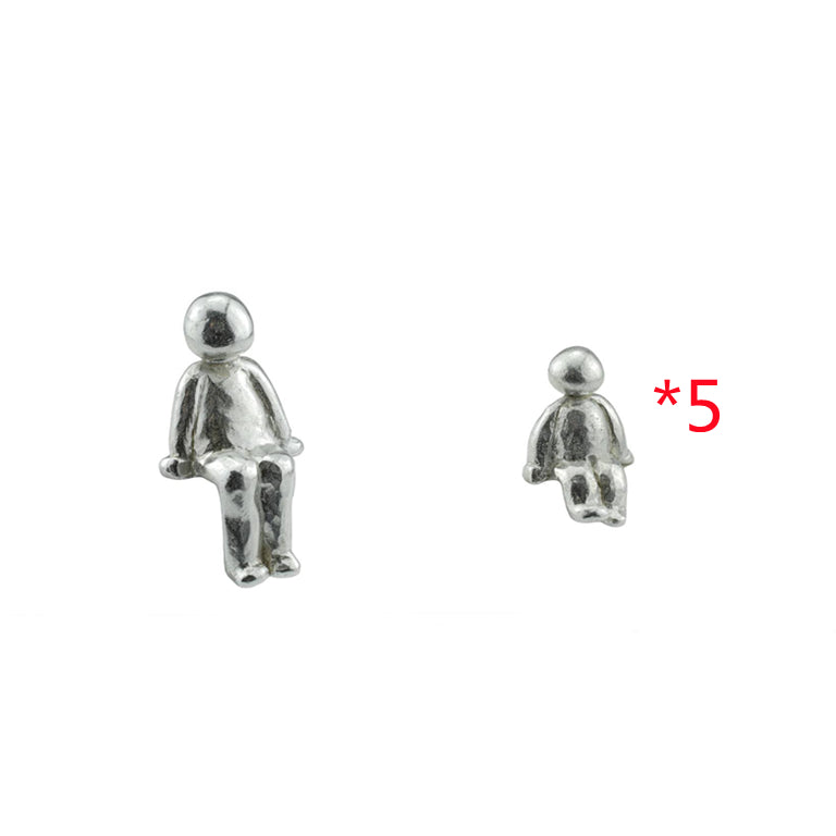 Family Member Souvenirs Sculpture Ornaments Resin Crafts PearlNestDecor.com