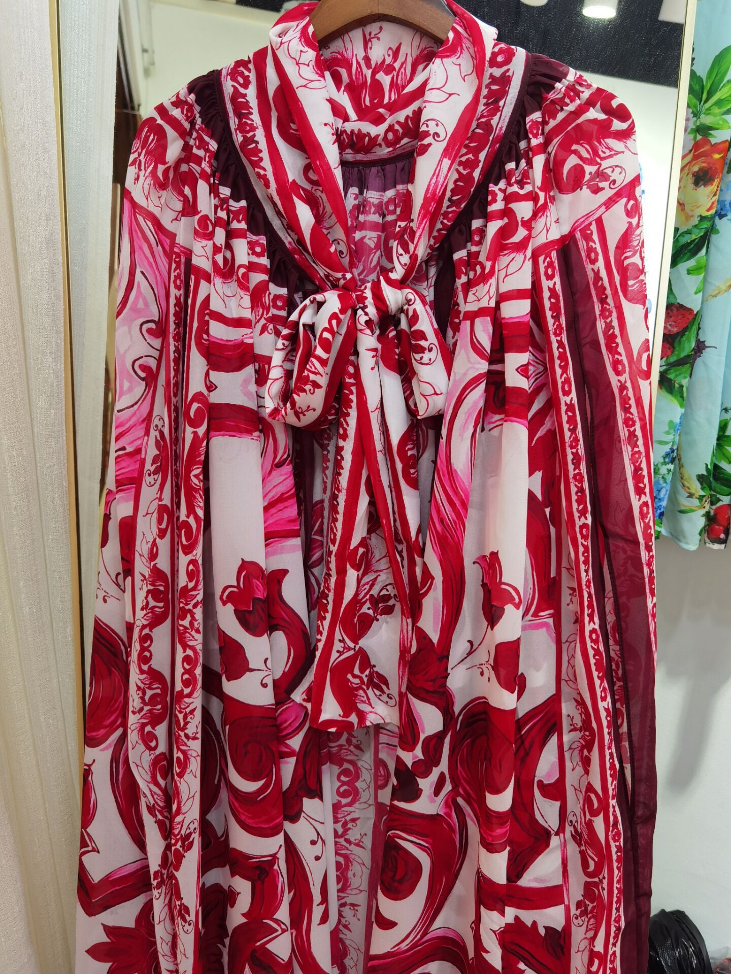 Fashion Queen Floral Porcelain Print Long Cloak Jacket Pi-Mart