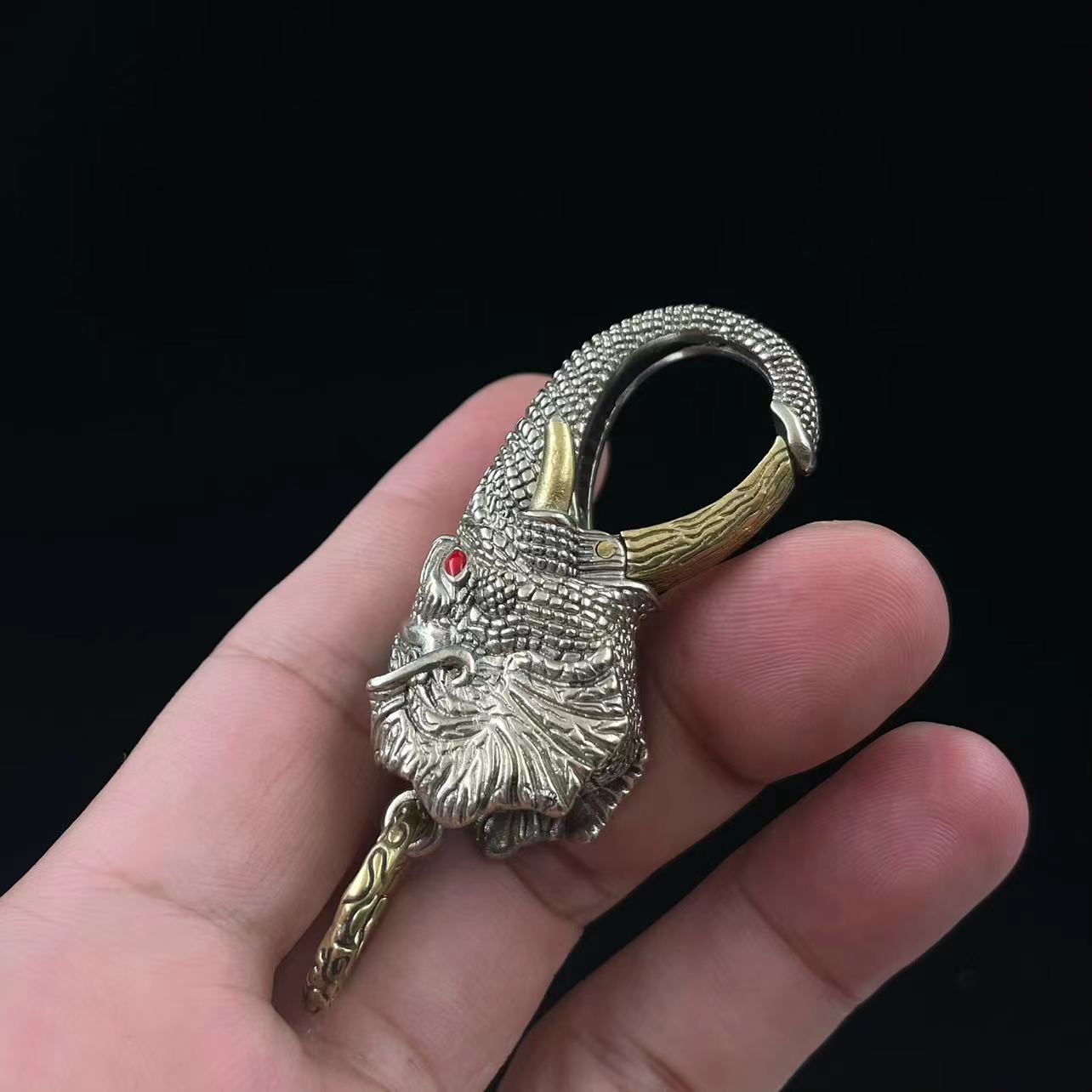 Elephant Keychain Men's Antique Waist Hanging LadyShow.Store
