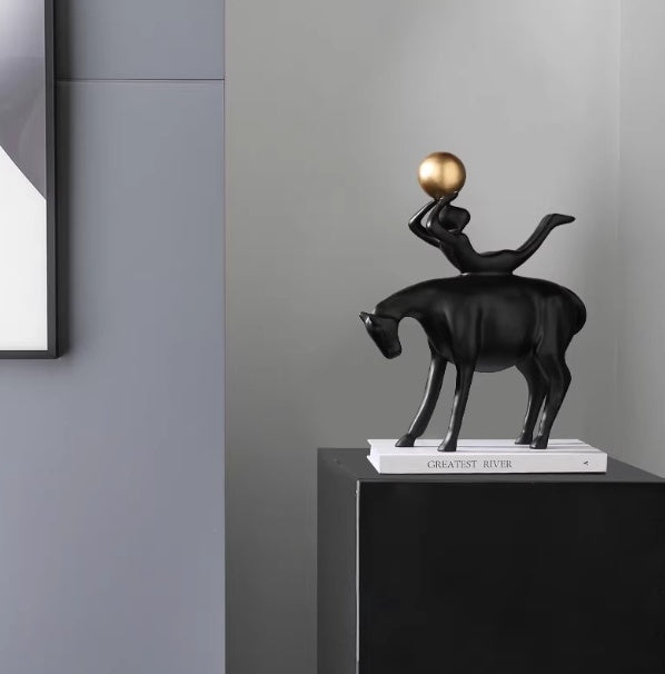 Modern Home Decor Ornaments Light-luxury Art Pieces For The Living Room PearlNestDecor.com