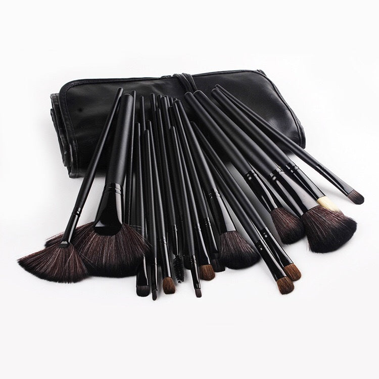 24-Piece Makeup Brush Set LadyShow.Store