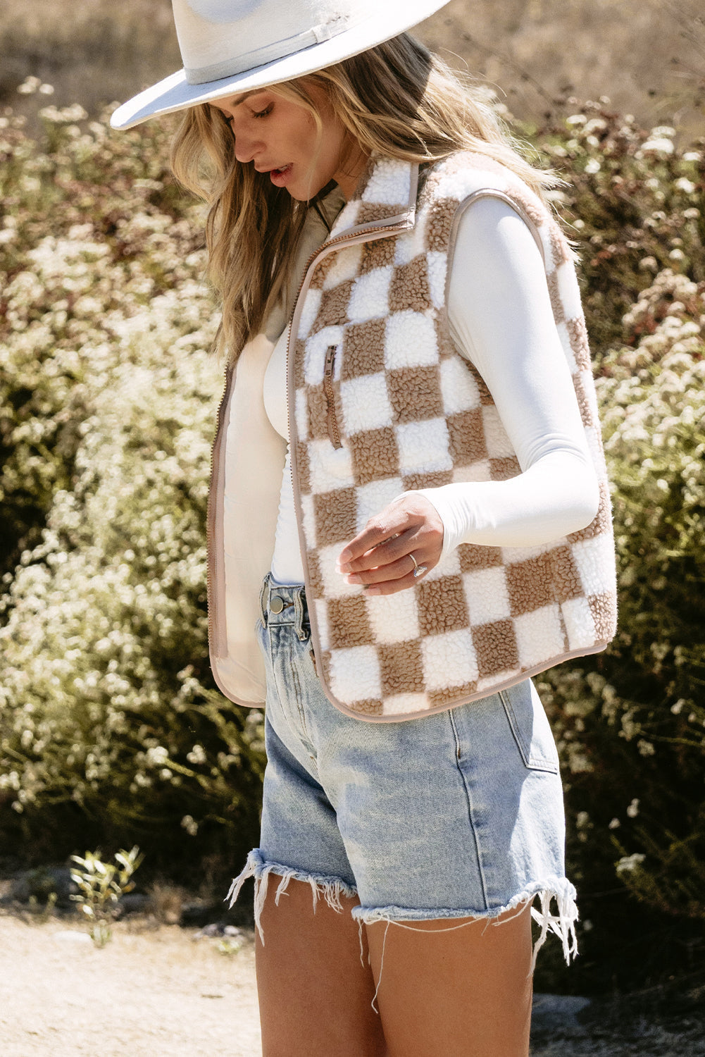 Mindi Checkered Sherpa Collared Jacket Vest LuxuryLifeWay Online Store