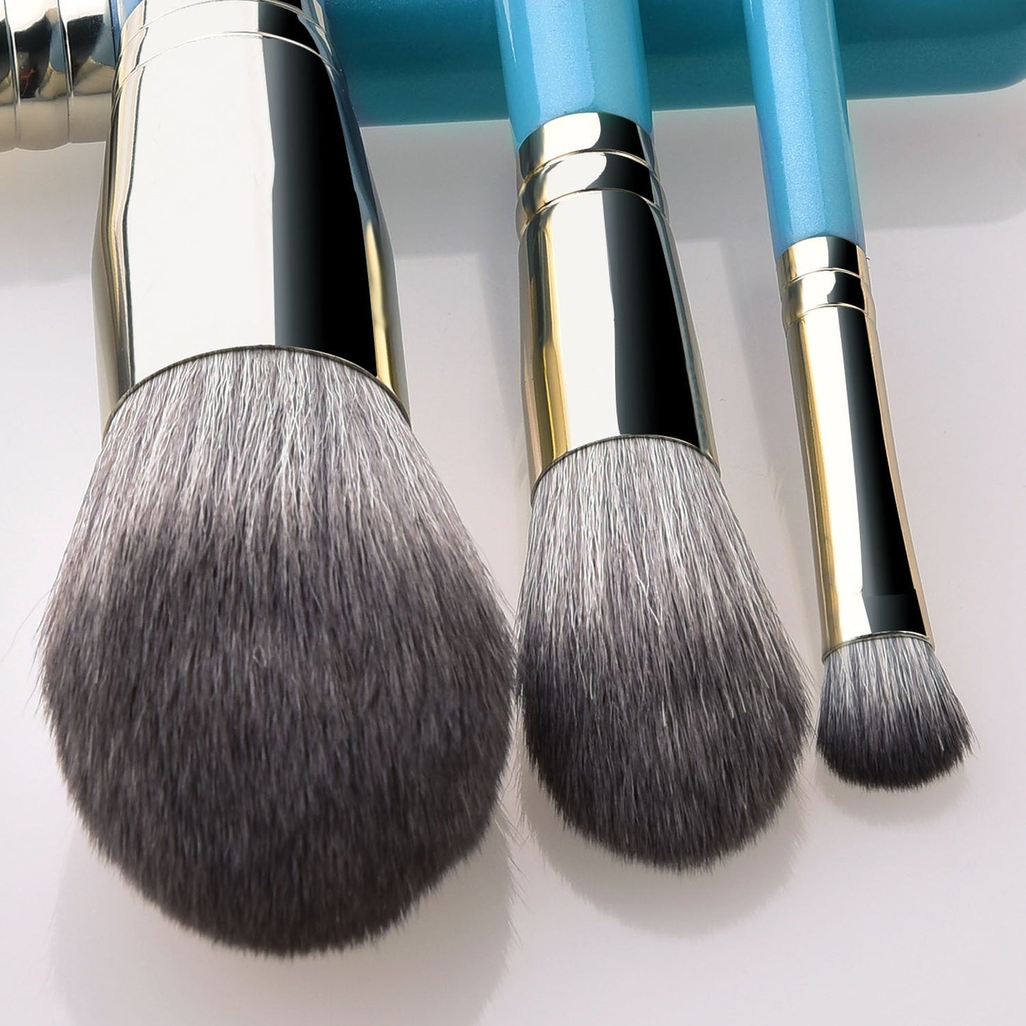 13-Piece Makeup Brush Set with Powder Brush LadyShow.Store