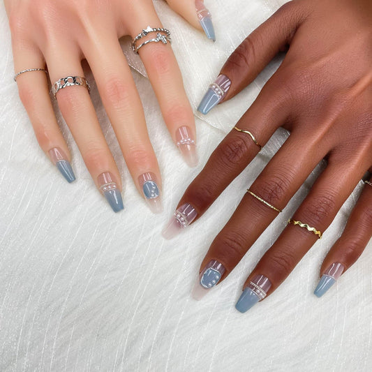 GGDDSHA Press On Nails Short, No Fade Out Fake NailsSeamless Fit Soft Gel Glue On Nails Charms For WomenHandmade Nail Art Manicure Gradient,AzureEssence Tri Light Beauty