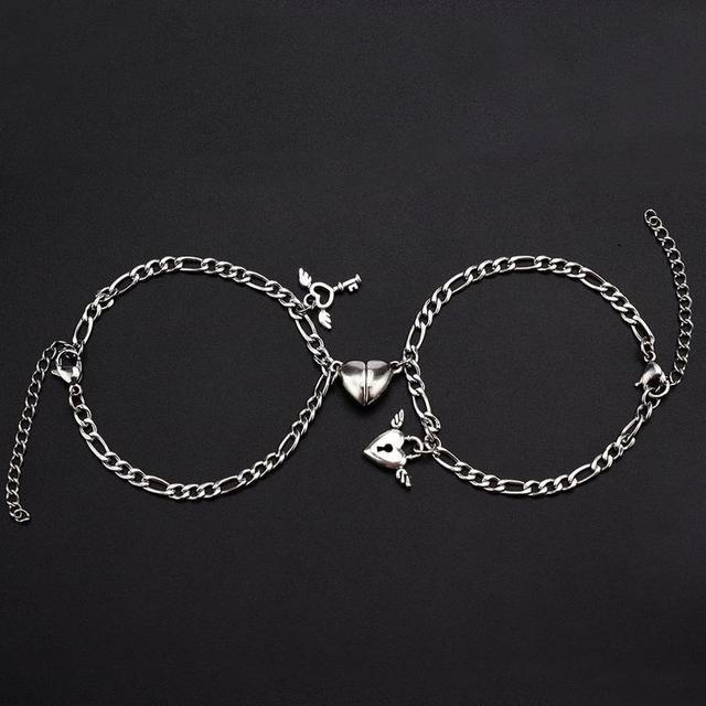 2Pcs Heart Magnet Bracelet for Lovers